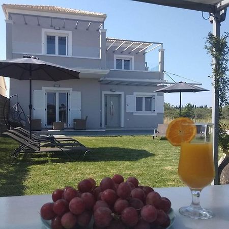 Spiridoula Luxury Villa Roda  Zewnętrze zdjęcie