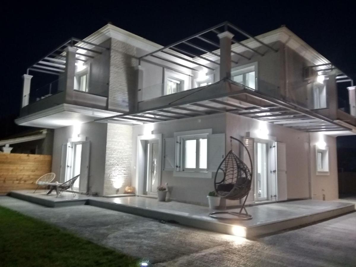 Spiridoula Luxury Villa Roda  Zewnętrze zdjęcie
