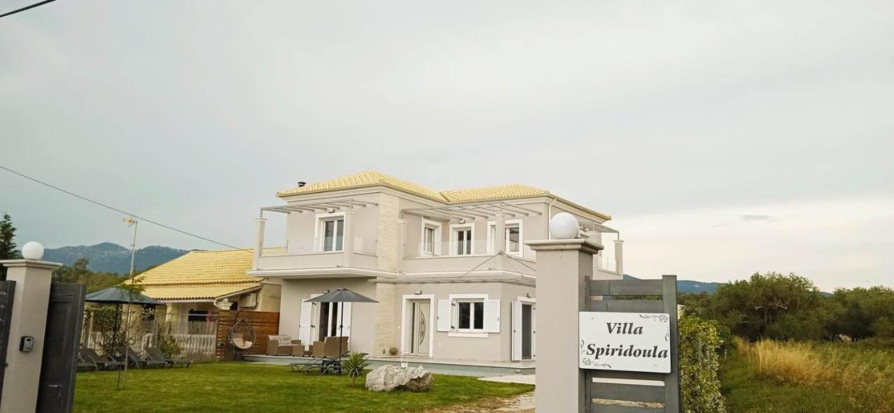 Spiridoula Luxury Villa Roda  Zewnętrze zdjęcie